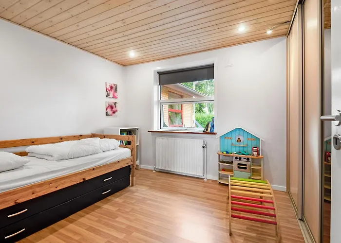 Holiday home 3 Bedroom Cozy In