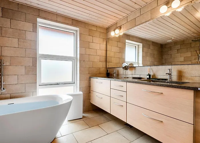 Holiday home 3 Bedroom Cozy In