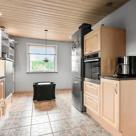 Feriehus 3 Bedroom Cozy In *